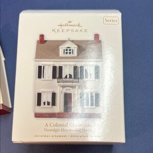 Hallmark Keepsake Colonial House Ornament - White and Red